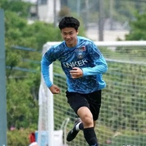 星空体育网页-官宣！19岁边后卫放弃中国籍加入日本籍 名记：国足没弄过来 可惜